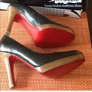 Oh Deer Marilyn Heels